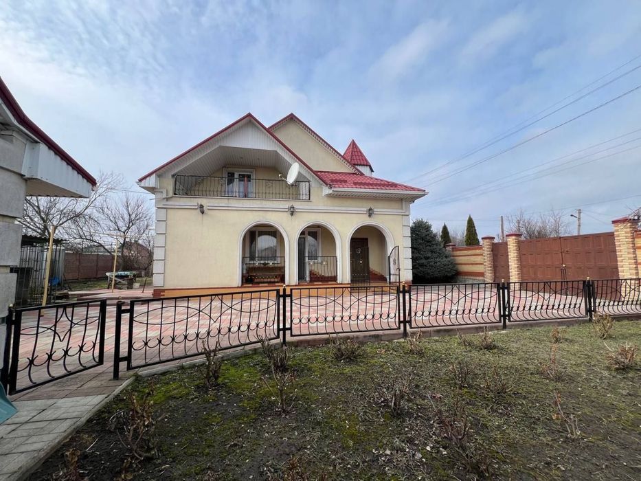 Продам дом в городе