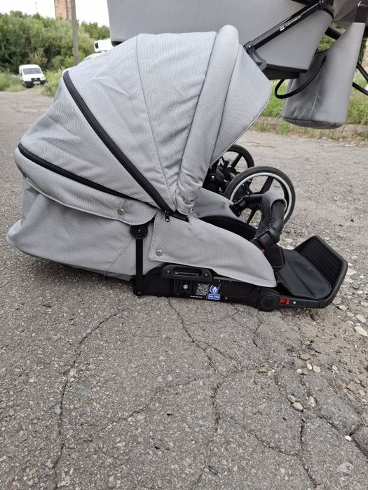 Коляска 2 в 1 Adamex Porto Light