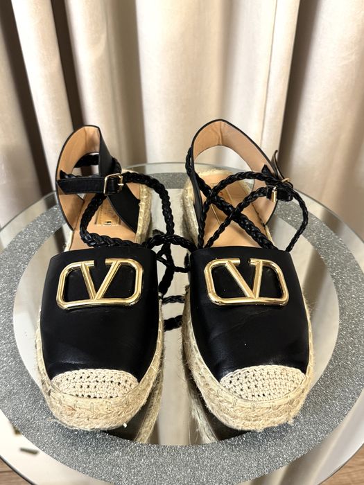 Czarne espadryle złota klamrą rozmiar 40 Royalfashion