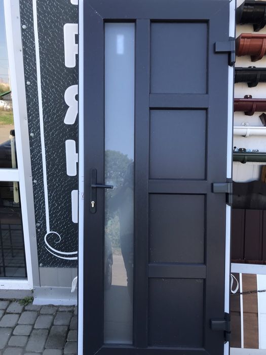 Металопластикові вікна та двері