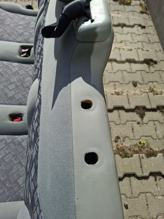 Kanapa tylna Vivaro A, Trafic 2, drugi rząd