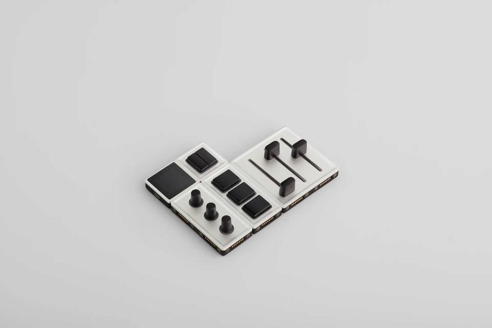 Monogram Creative Console | Como NOVO64284520310657121