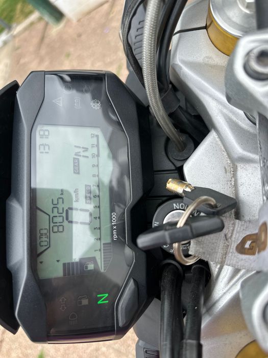 BMW G 310 R 2022 – Excelente Estado, Muito Estimada