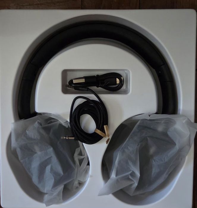 Auscultadores Bluetooth Baseus Bowie H1i