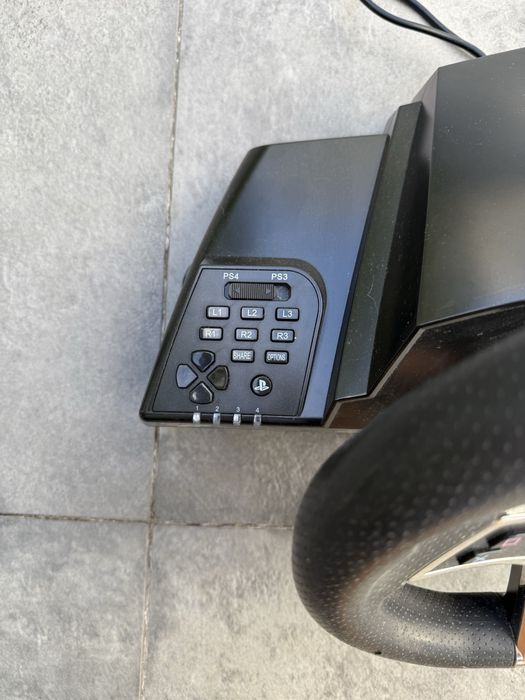 Volante e pedais ps4
