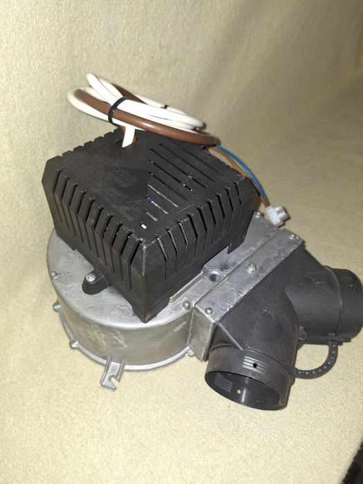 Truma Vent TN3 CZYTAJ OPIS wentylator nawiew dmuchawa 230 V 220V Trumatic