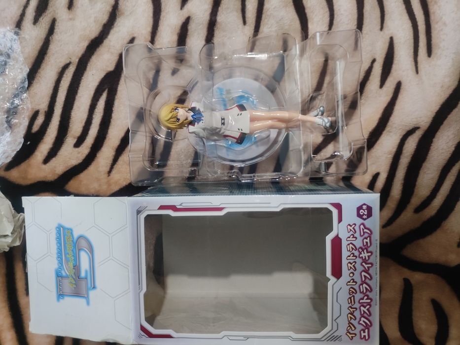 Аниме фігурка infinite stratos