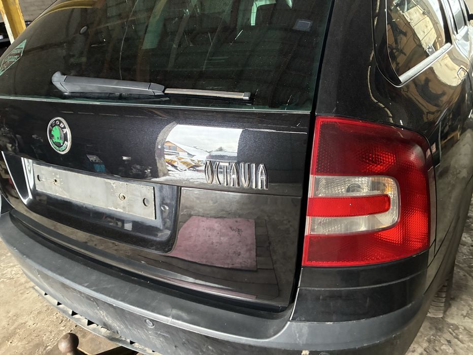 Klapa Skoda Octavia II kombi 9910 07r