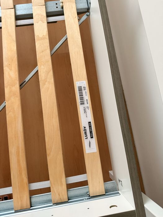 Cama ikea de 140 cm