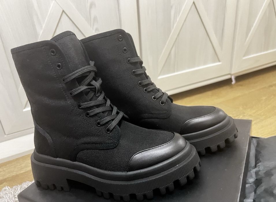 Черевики r_one shoes нові