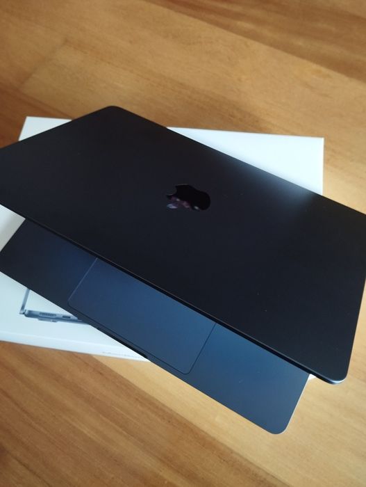 Portátil Apple MacBook Air 2025 13-inch M4 16GB RAM 256GB SSD Novo