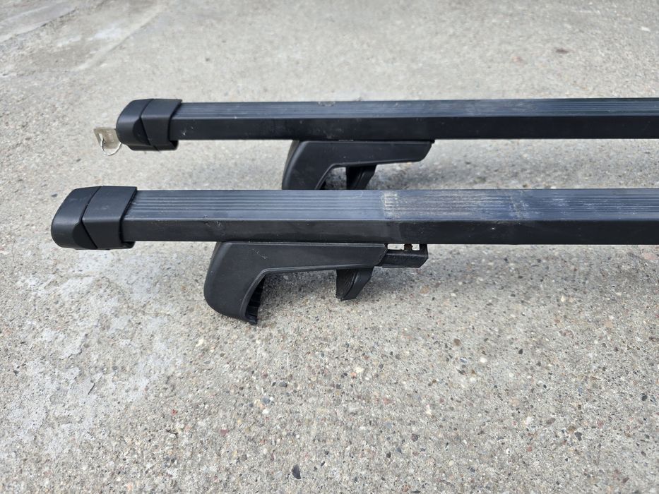 Belki poprzeczne dach 135