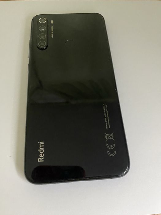 Телефон Redmi Note 8