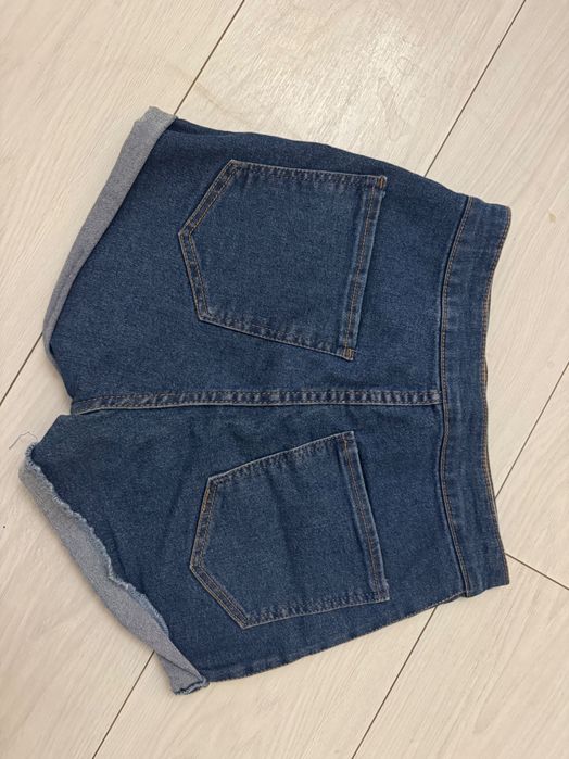 Шорты Бершка Bershka размер S-M , 36-38