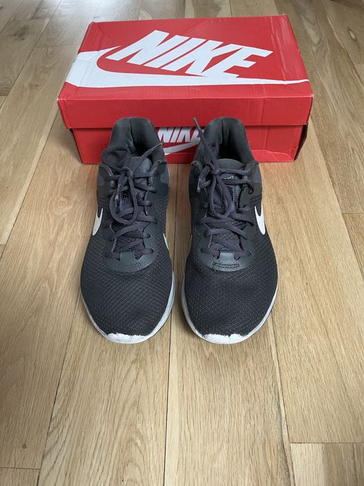 Buty Nike Revolution 5 do biegania