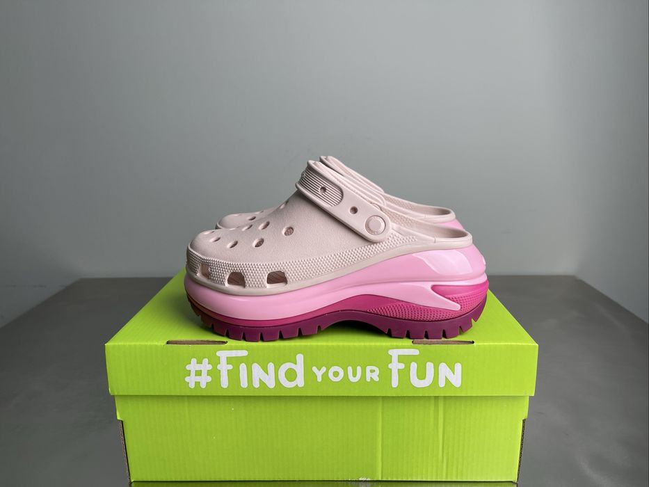 Шлепки кроксы женские crocs размер 38 nike мужские  37 38