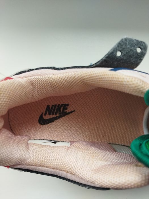 Кросівки жіночі Nike