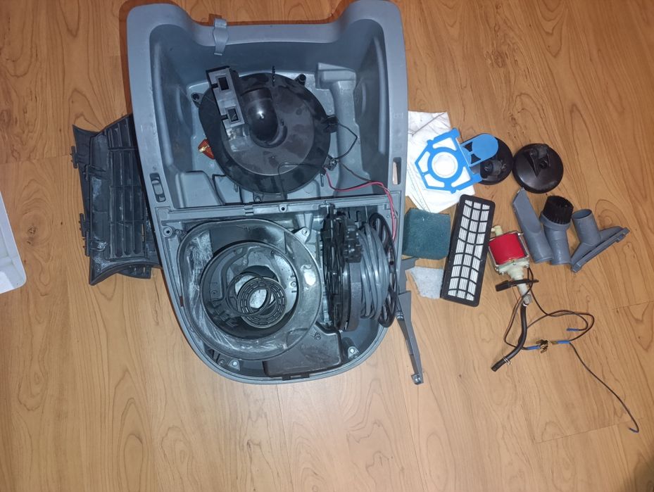 Запчасти для моющего пылесоса Zelmer aquawelt 1600w