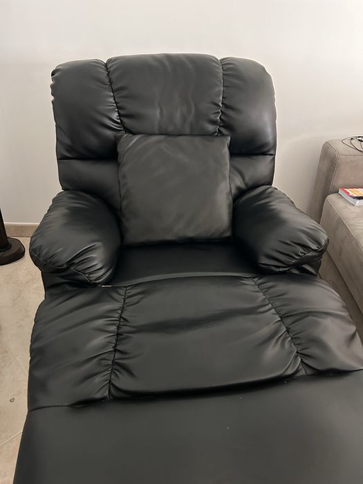 Poltrona Reclinável com Massagens