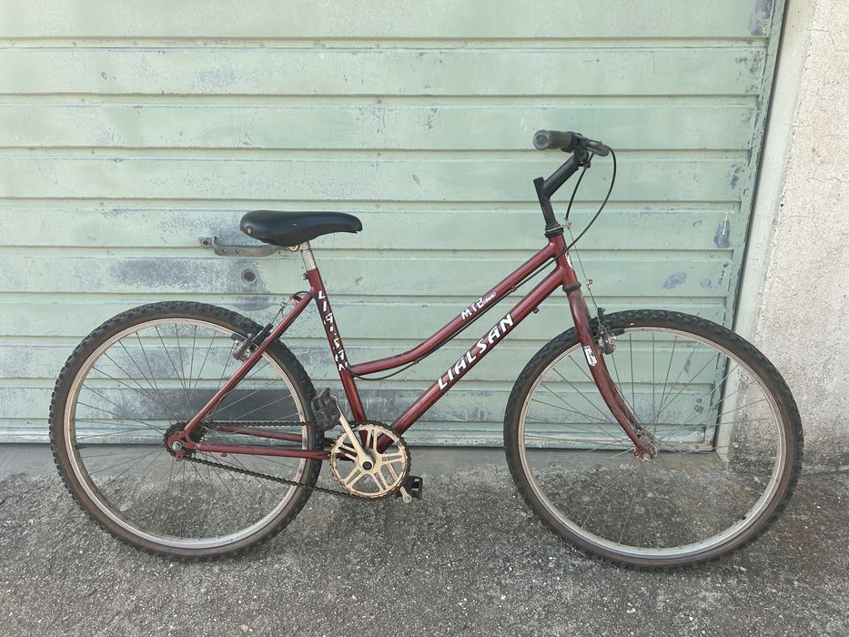 Bicicleta roda 26 bordeaux