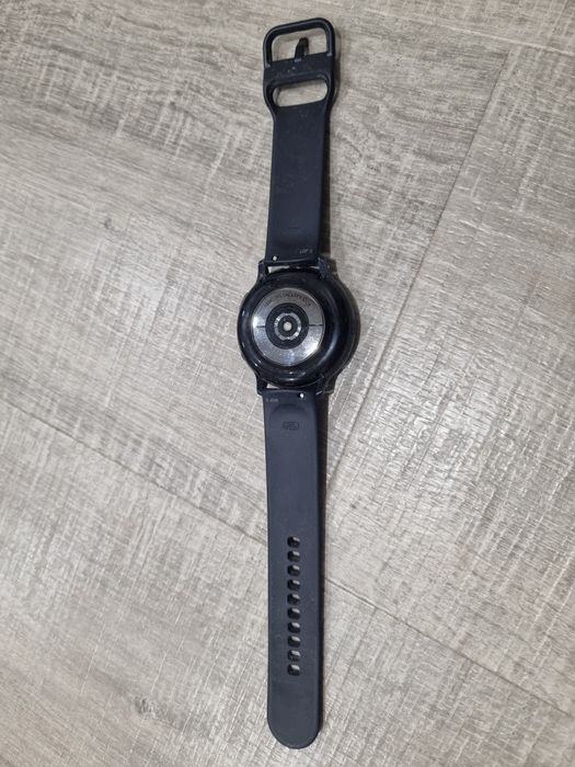 Часы Samsung Active 2