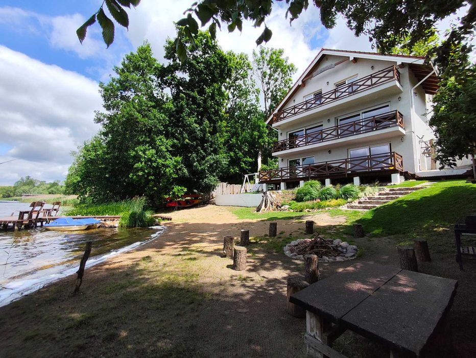 Dom na Mazurach przy jeziorze z Basenem Dłużec,Mikołajki, Mrągowo