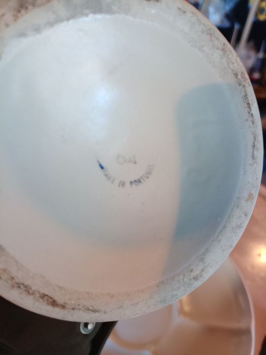 Conjunto de jarro e prato olaria OAL