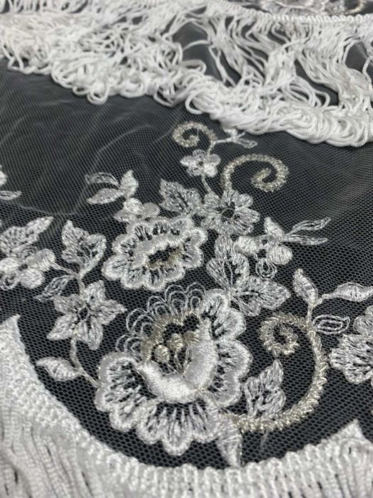 Koronka srebrna tiul haftowany 13,5m Suknie Ślubne materiał do szycia