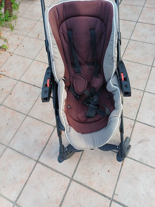 Vendo carrinho para criança da chico