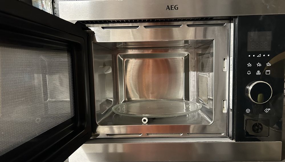 Microondas AEG MBB1755D-M Encastre