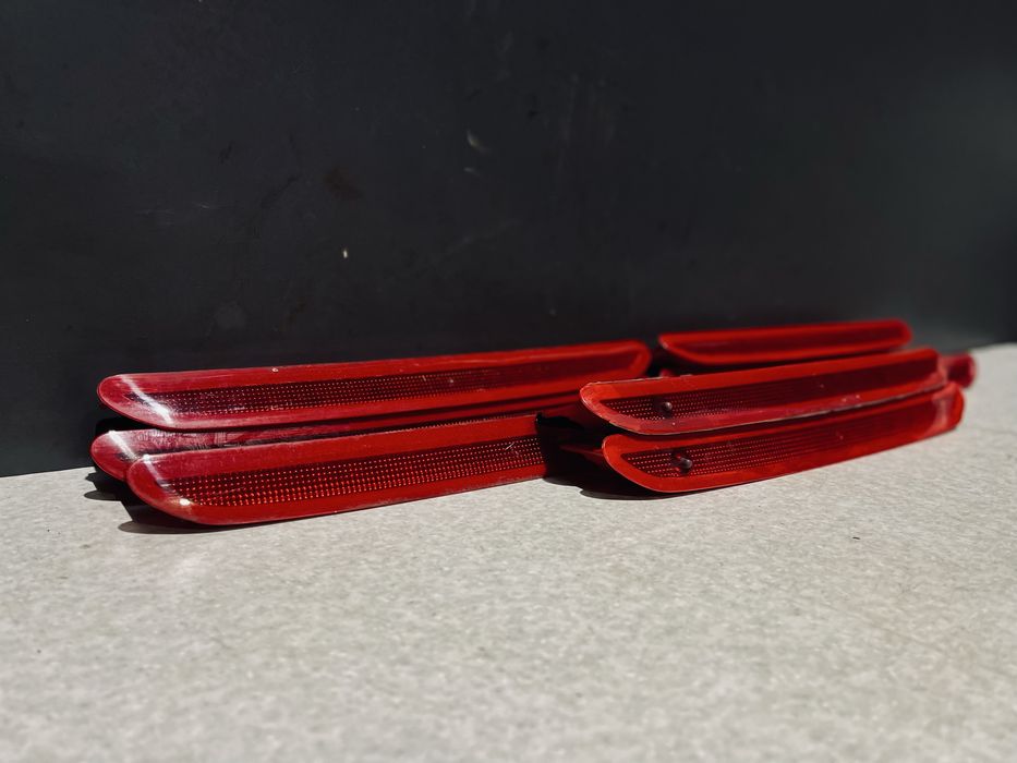 Задний стоп в ляду Гольф 5 Тігуан кришку багажника Пассат Б6 Б7 Golf 5