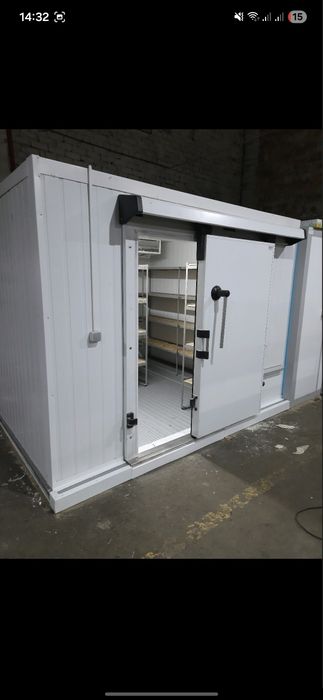 Холодильна камера, кімната із сендвіч панелі. ППУ