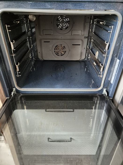 Piekarnik  Samsung Dual Cook NV70H5787CB
Piekarnik Elektryczn