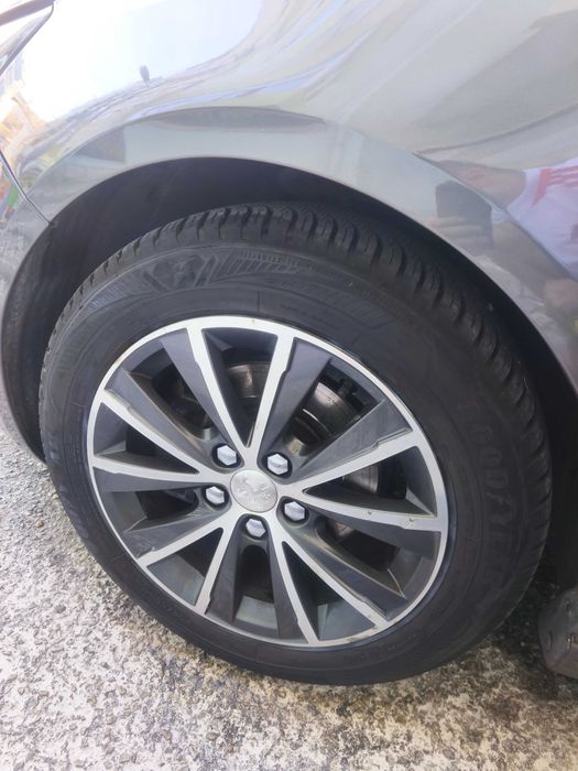 Peugeot 308 SW 1.2 PureTech - Teto panorâmico
