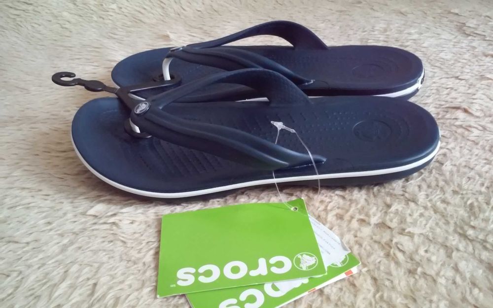 Japonki Crocs W 7 wkładka 25 cm.granatowe nowe