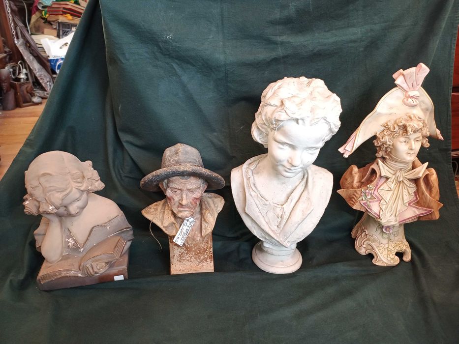 Bustos Variados 1