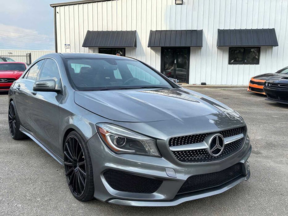 Mercedes-Benz CLA 250      2014