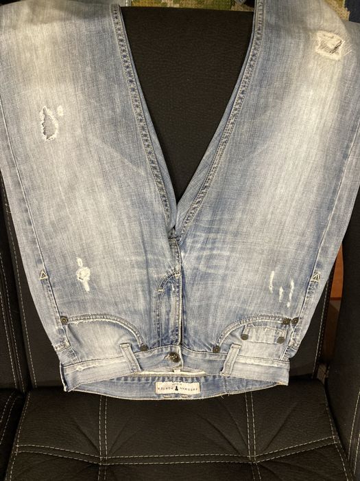 Calças ganda Levi's e FTP