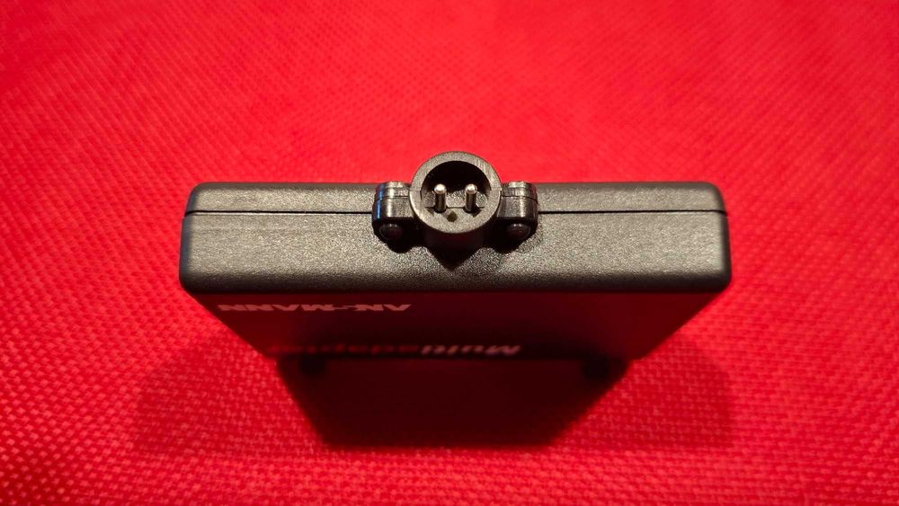 Carregador universal para baterias