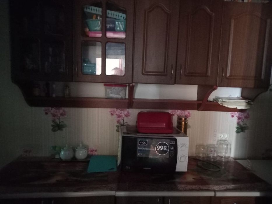 Продаж половини будинку(2 квартири)) можливо під виплату)