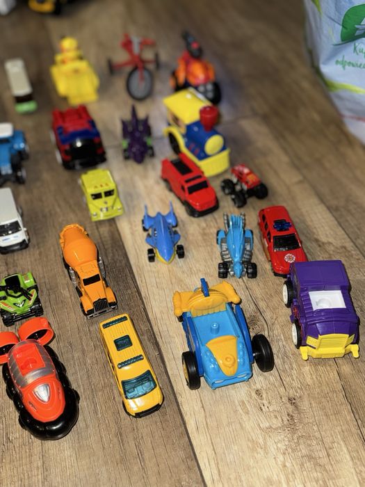 Małe samochody dla dziecka