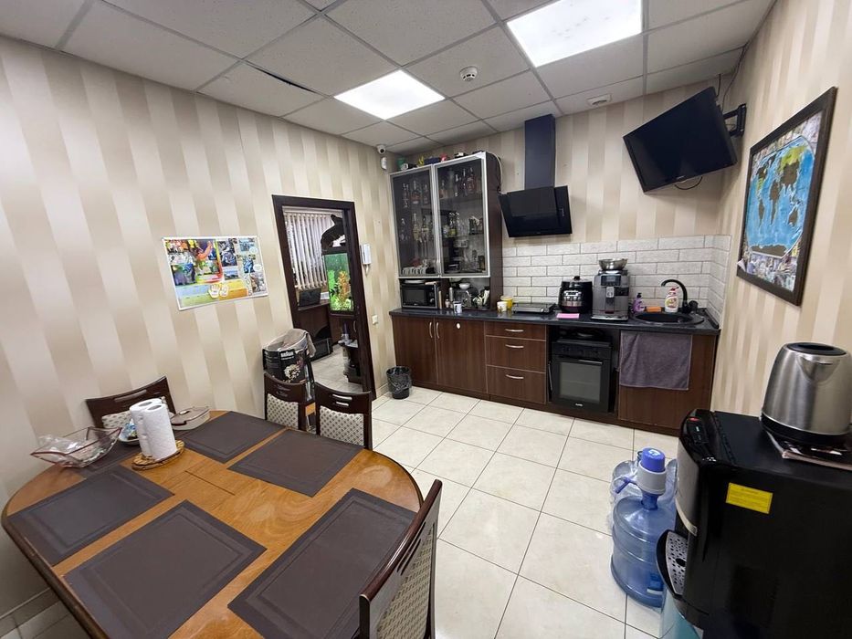 Продам База БЕЗ КОМИССИИ Производство Склад 3700м2 Петровского Мазепы