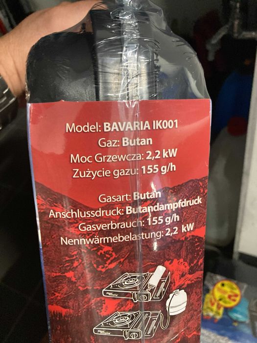 2 Turystyczne kuchenki gazowe + 8 kartusz z gazem