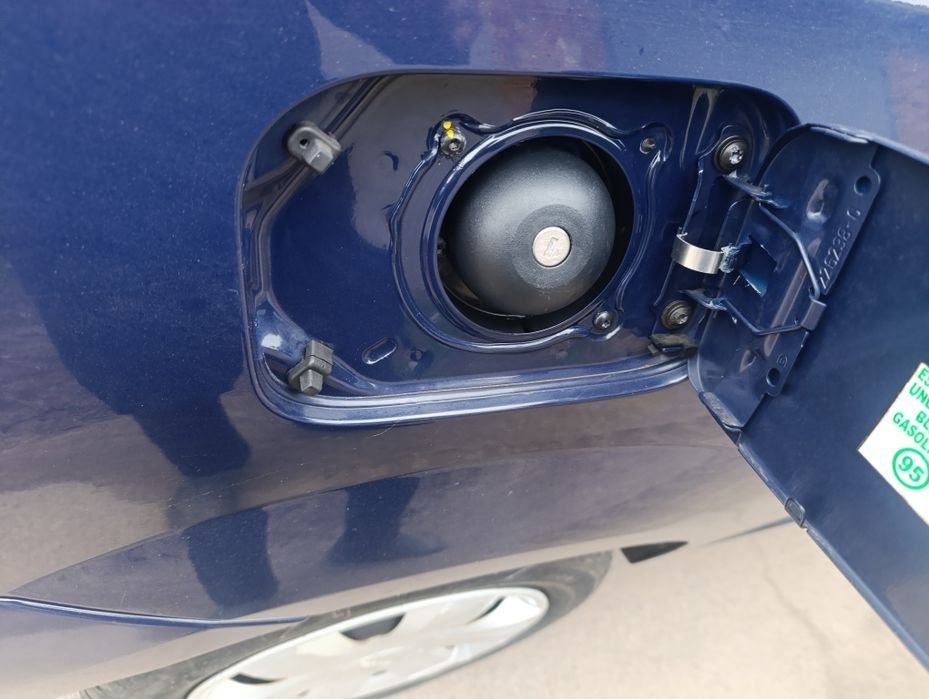 Продам свіжопригнанного Логана 2012 года