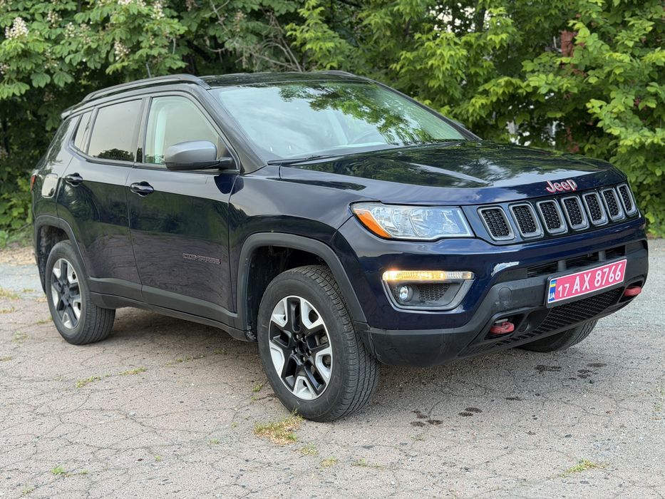 Продам Jeep Compass Trailhawk