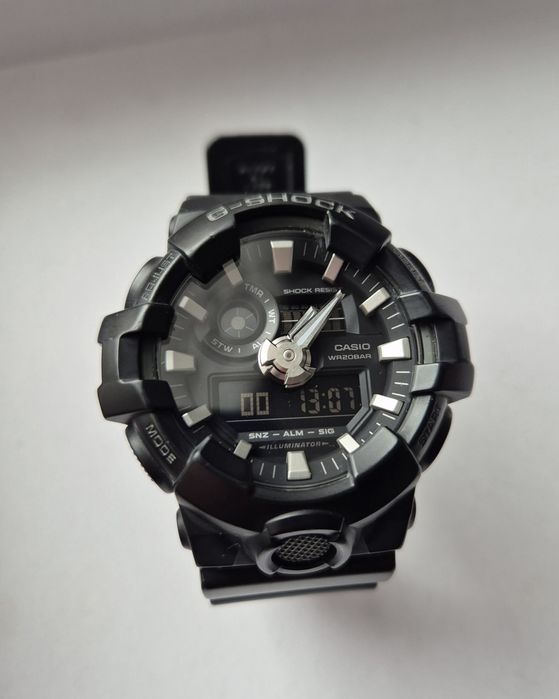 Zegarek Casio G-Shock Original GA-700-1BER ga-700