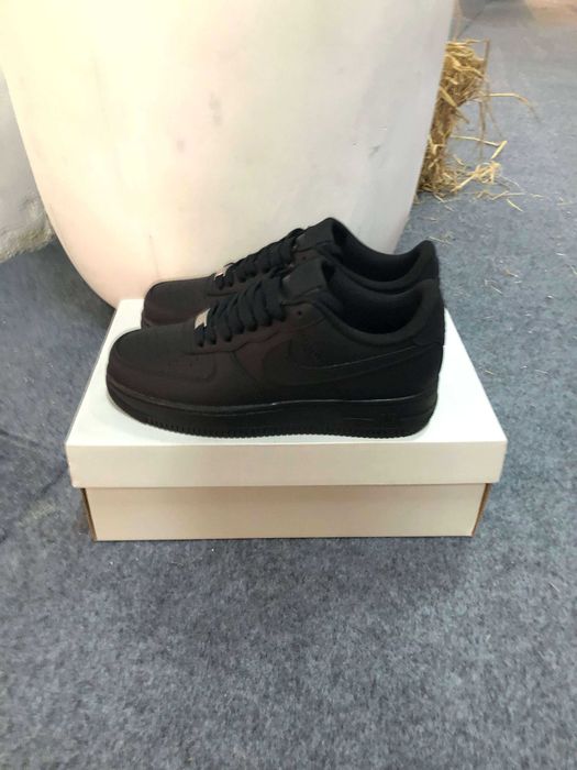 Air Force 1 Low Black  44