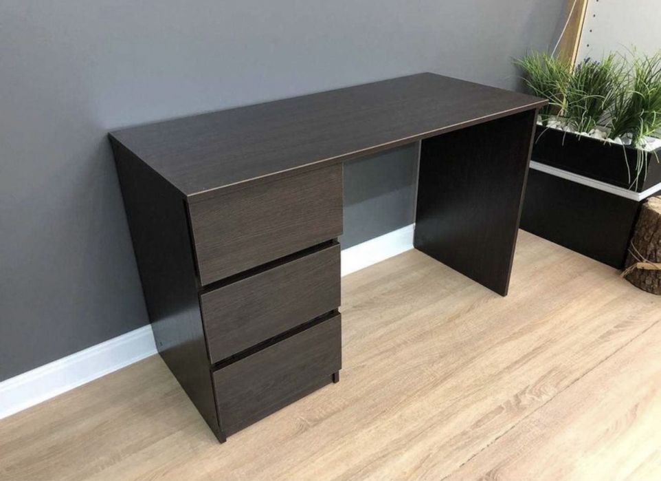 Стіл письмовий офісний компютерний Стол письменный з шухлядками