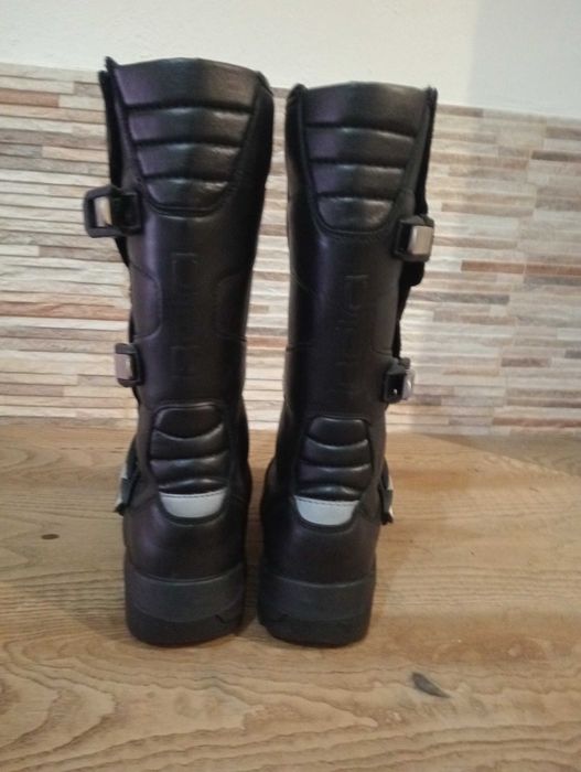 Vendo botas motard em couro