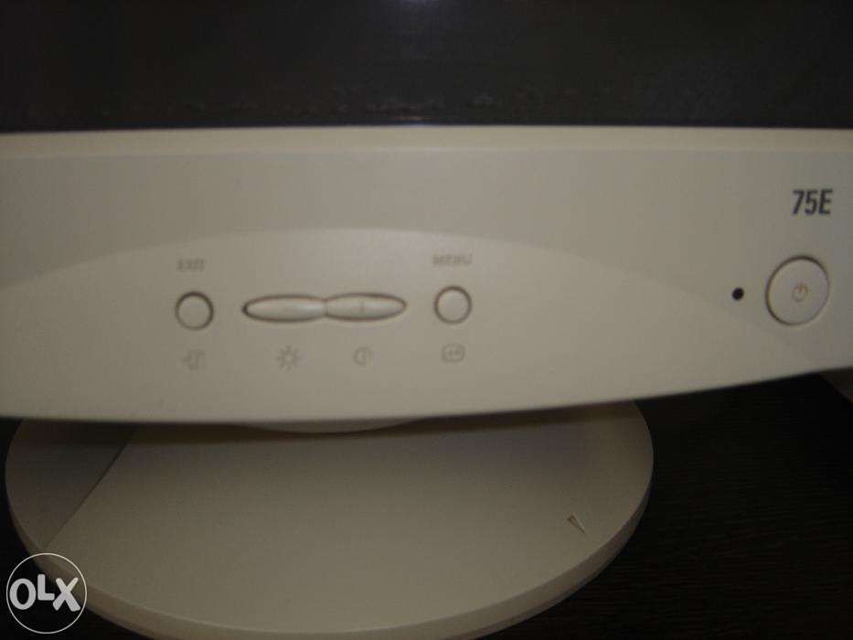 Monitor64586101586433122